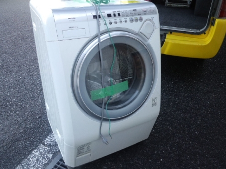 ドラム式洗濯機を吊り下げ回収